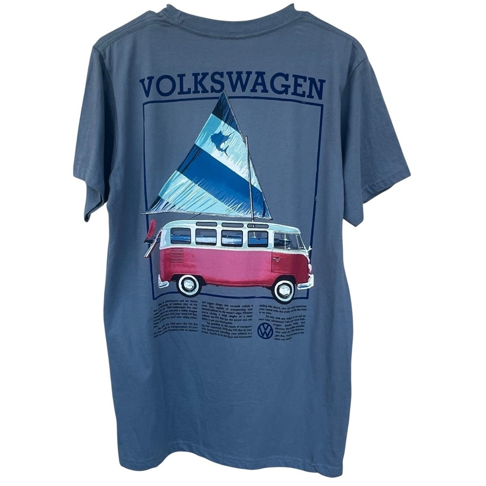 Volkswagen VW Bus 1960 Summer Sailboat/Surfer Theme Men's T-Shirt Medium Blue